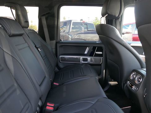 Used 2022 Mercedes-Benz G 550 image 24