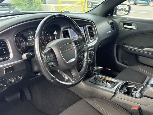 Used 2020 Dodge Charger SXT w/ Blacktop Package AWD/4WD image 22