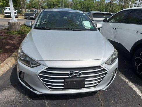 Used 2018 Hyundai Elantra Value Edition image 3