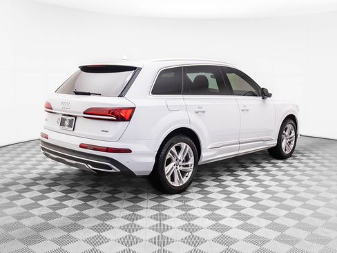 Used 2020 Audi Q7 3.0T Premium Plus image 5