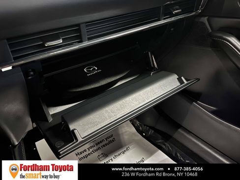 Used 2025 MAZDA CX-30 AWD 2.5 S w/ Preferred Package image 32