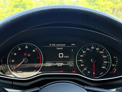 Used 2017 Audi A4 2.0T Premium FWD image 28
