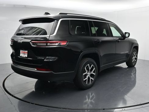 Used 2023 Jeep Grand Cherokee L Limited AWD/4WD image 7
