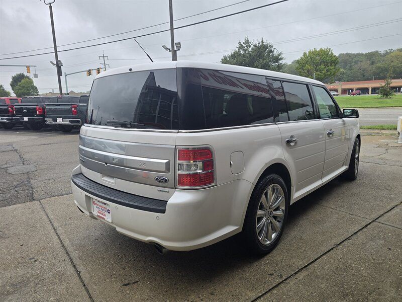 Used 2018 Ford Flex Limited w/ Equipment Group 303A AWD/4WD image 4