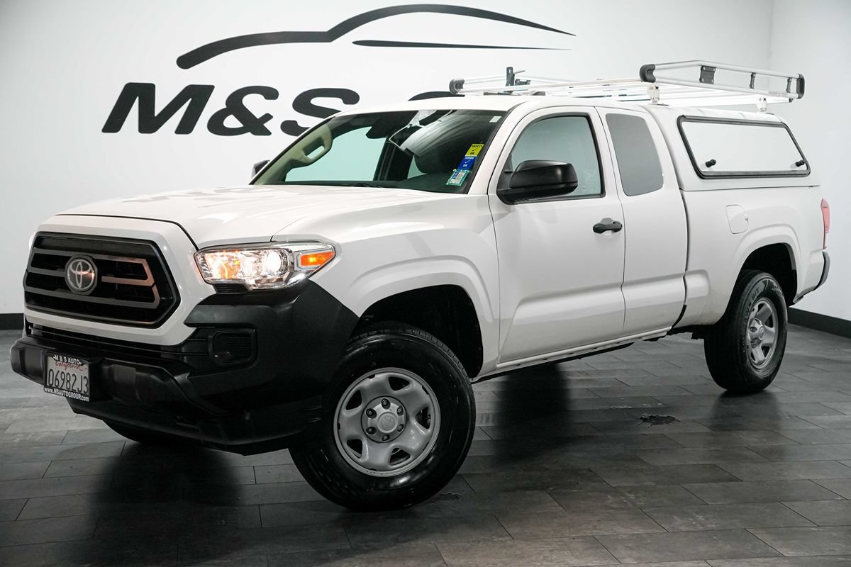 Used 2021 Toyota Tacoma SR RWD image 2