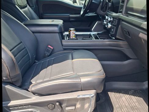 Used 2024 Ford F250 Platinum AWD/4WD image 11