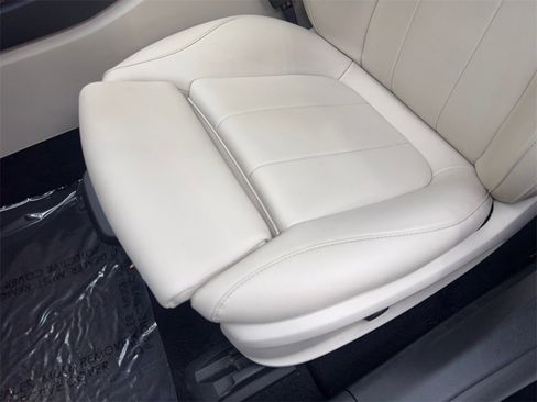 Used 2022 Mercedes-Benz CLA 250 CLA 250 image 28