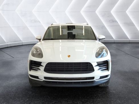Used 2021 Porsche Macan AWD/4WD image 2