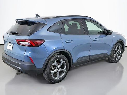 Used 2025 Ford Escape ST-Line FWD image 9