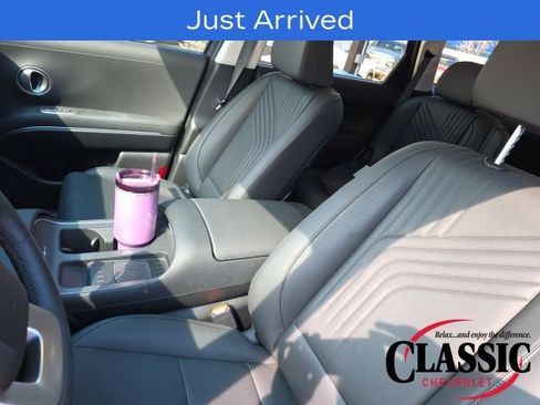 Used 2026 Hyundai Palisade SEL image 3