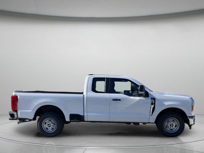 New 2026 Ford F250 XL w/ XL Chrome Package