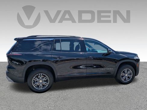 Used 2024 Chevrolet Traverse LT FWD image 27