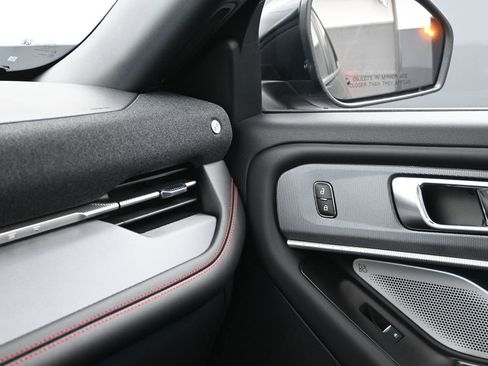 New 2025 Ford Explorer ST image 19