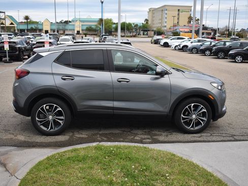 Used 2020 Buick Encore GX Select image 13