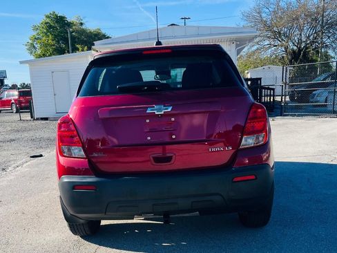 Used 2015 Chevrolet Trax LS w/ LPO, Protection Package FWD image 3