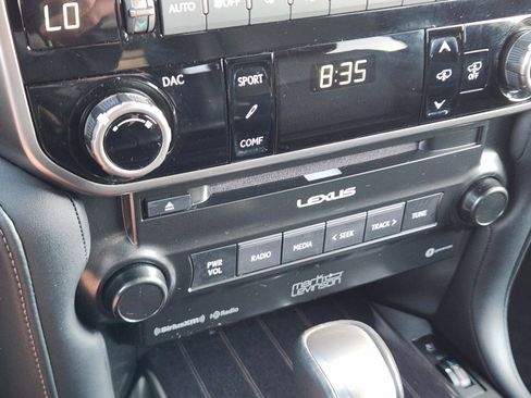 Used 2022 Lexus GX 460 Luxury AWD/4WD image 19