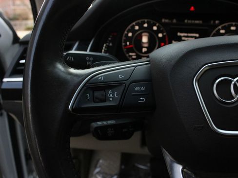 Used 2017 Audi Q7 3.0T Premium Plus image 32