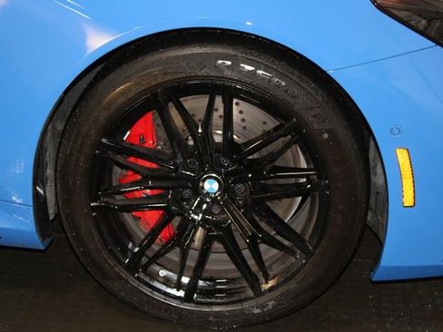 Used 2026 BMW M5 w/ Carbon Package AWD/4WD image 48