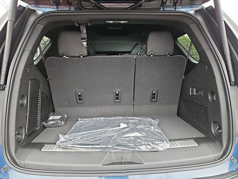 New 2026 Chevrolet Tahoe High Country w/ Sun And Tow Package AWD/4WD image 12