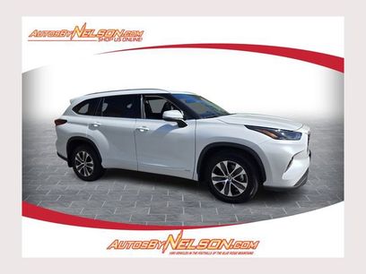 Used 2022 Toyota Highlander XLE