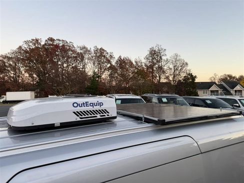 Used 2017 Ford Transit Connect XL image 11