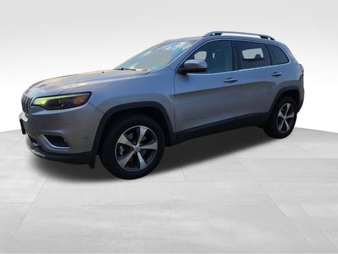Used 2021 Jeep Cherokee Limited w/ Elite Package AWD/4WD image 40
