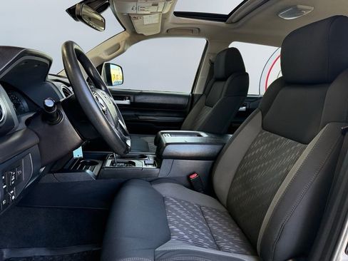 Used 2018 Toyota Tundra SR5 image 21