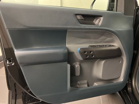 New 2025 Ford Maverick Lobo image 25