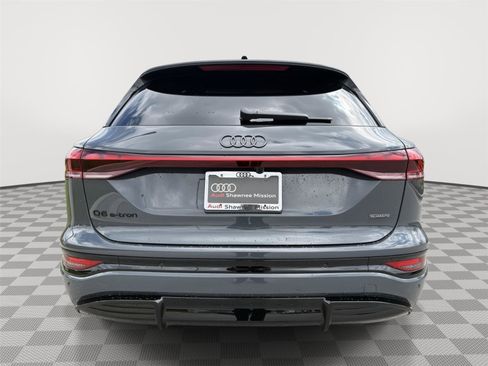 New 2027 Audi Q6 e-tron Premium Plus image 4