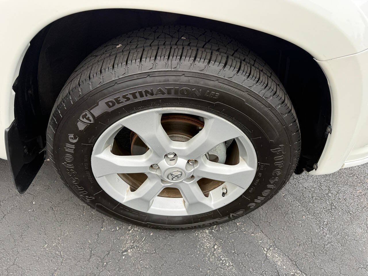 Used 2011 Toyota RAV4 Limited w/ Limited Extra Value Pkg AWD/4WD image 74