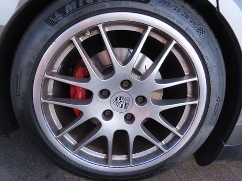 Used 2013 Porsche Panamera GTS image 17