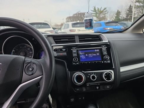 Used 2015 Honda Fit LX image 19