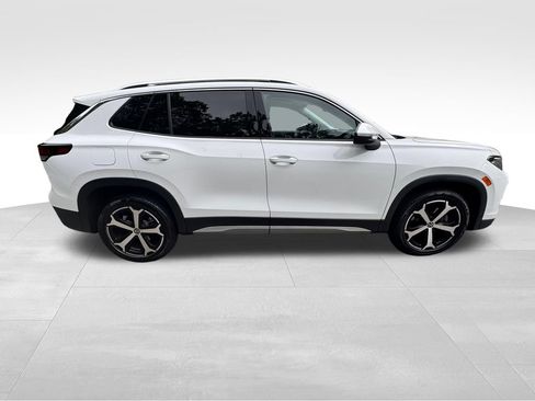 Used 2026 Volkswagen Tiguan SE w/ Panoramic Sunroof Package AWD/4WD image 8