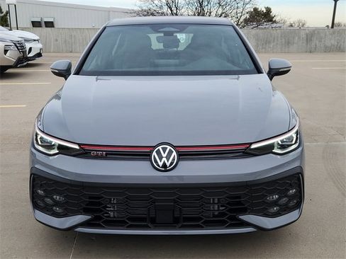 New 2026 Volkswagen GTI SE image 5