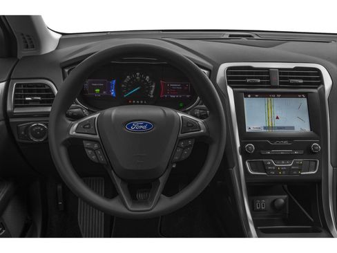Used 2019 Ford Fusion Titanium FWD image 12