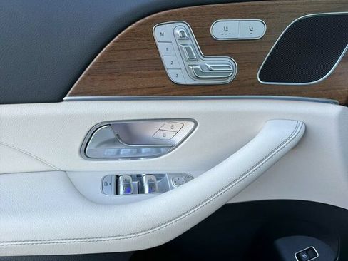 Certified 2025 Mercedes-Benz GLE 350 4MATIC image 13