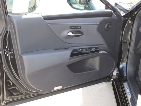 Certified 2025 Lexus ES 300h w/ Premium Package FWD image 11