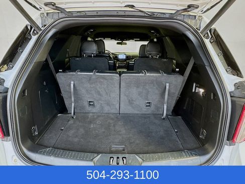 Used 2020 Ford Explorer XLT w/ Equipment Group 202A RWD image 26