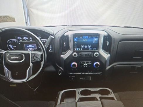 Used 2019 GMC Sierra 1500 SLE AWD/4WD image 8