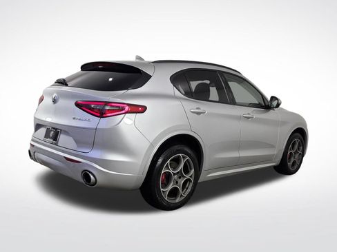 Used 2020 Alfa Romeo Stelvio Sport w/ Quick Order Package 22J Sport AWD/4WD image 43
