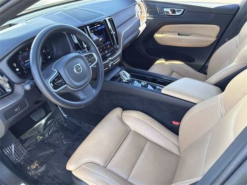 Used 2023 Volvo XC60 B5 Ultimate w/ Climate Package image 20