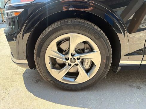 New 2026 Genesis GV70 2.5T Advanced AWD/4WD image 21