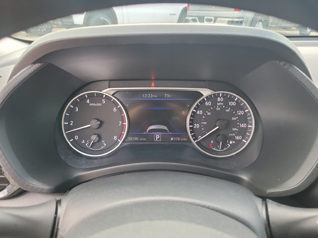 Used 2024 Nissan Sentra SV FWD image 22