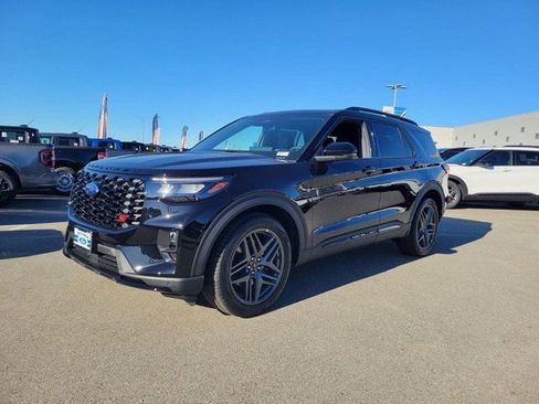 Used 2026 Ford Explorer ST w/ Sun And Sound Package AWD/4WD image 2
