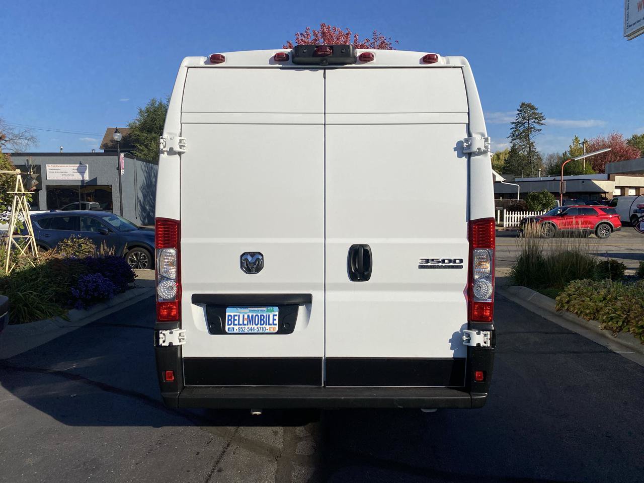 Used 2025 RAM ProMaster 3500 w/ Convenience Group FWD image 4