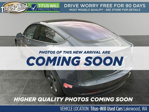 Used 2018 Tesla Model 3 Long Range RWD image 3
