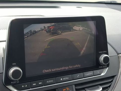 Used 2023 Nissan Altima 2.5 SV image 31