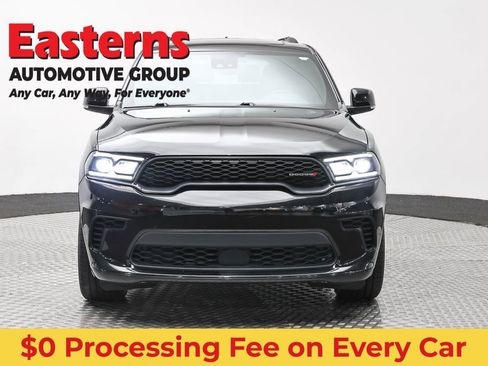 Used 2024 Dodge Durango GT RWD image 2