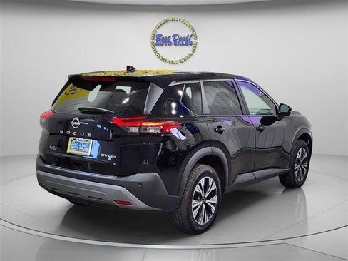 Used 2022 Nissan Rogue SV AWD/4WD image 6
