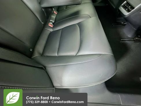 Used 2022 Tesla Model 3 Long Range AWD/4WD image 28